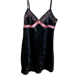 Vintage 1990s Night Gown Nighty Slip Chamise Teddy Black & Pink Embroidered